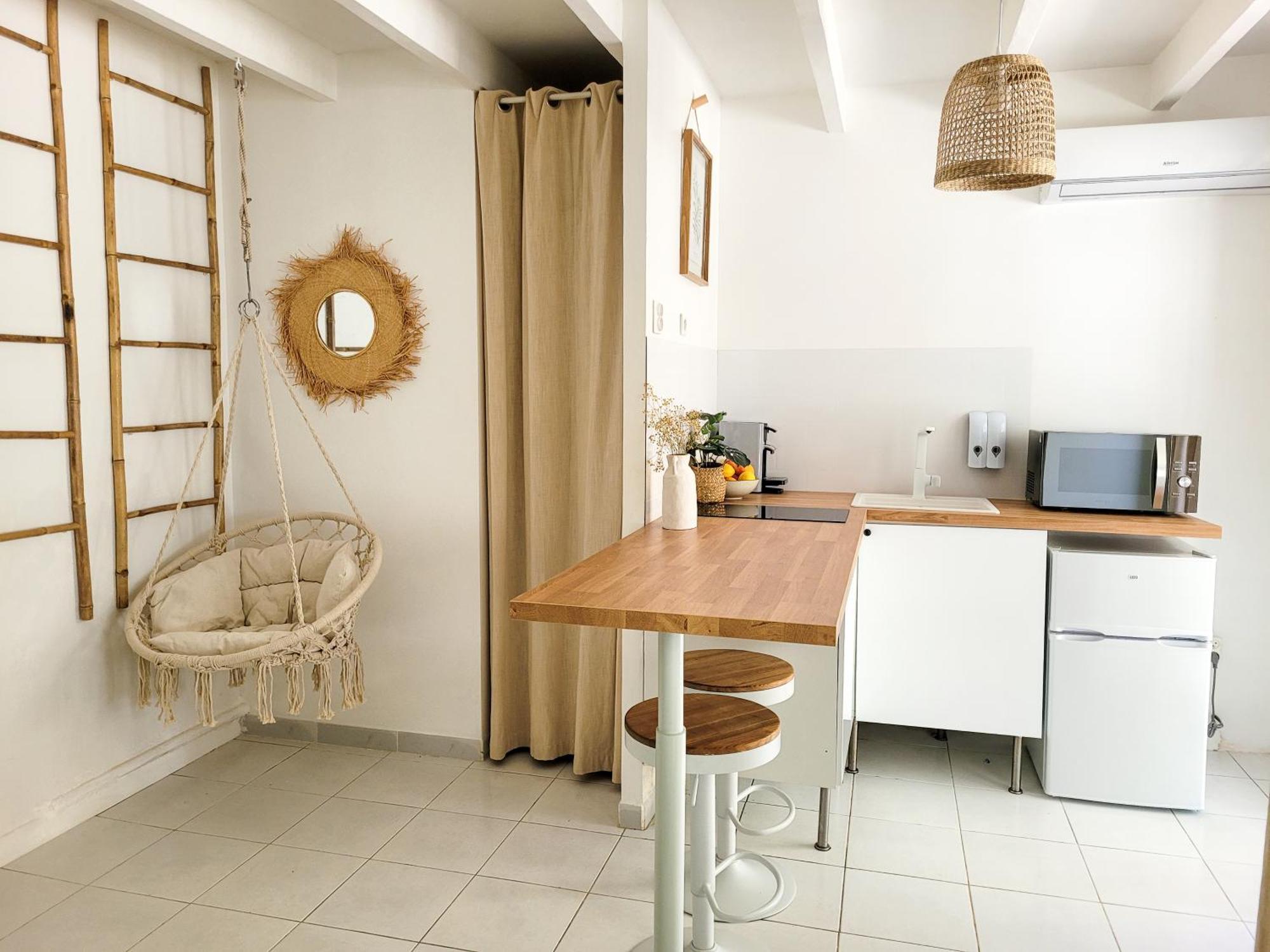 Studio Double Climatise Avec Terrasse - Proche Tram & Centre 몽펠리에 외부 사진